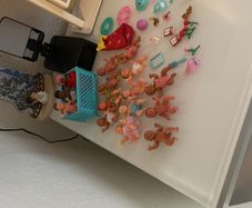 toys
