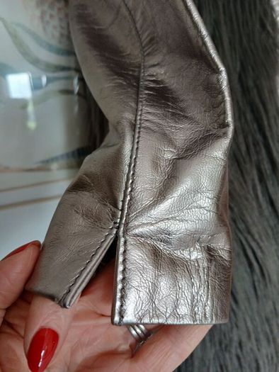Urbancode London coat Genuine leather& faux fur New with tags