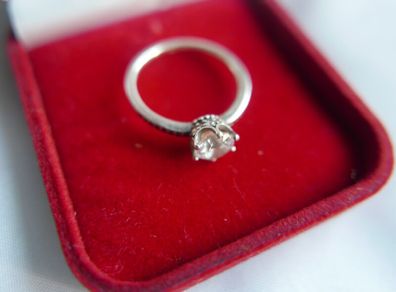 Authentic PANDORA 925 Sterling Silver Clear CZ Sparkling Crown Ring size P