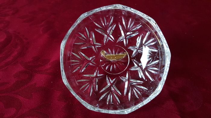 Killarney Crystal Cut Crystal Glass Happy Birthday Lidded Jewelry Dish / Bowl With 22 Carat Gold Cover Handle and Footed Base Finishing Made In Ireland