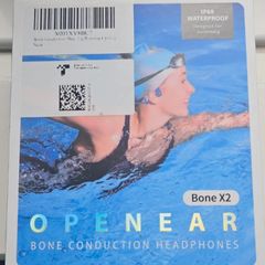 Swimming headphones
