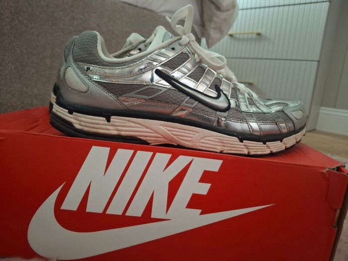 Nike p6000 metallic Silver