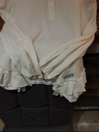 (2 Piece) Designer DKNY Girls Outfit to fit 11 to 12 YRS