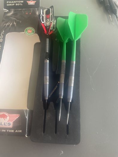 Bulls phantom darts