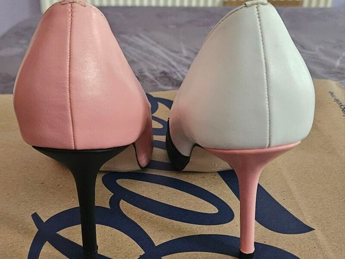 Sure Annite Asymmetric High Heel Shoes