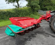 Kverneland taarup 3024 conditioner mower 8ft