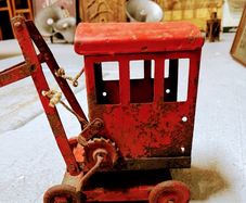 1930's toy Triang metal crane