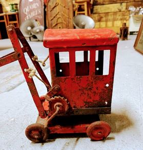 1930's toy Triang metal crane