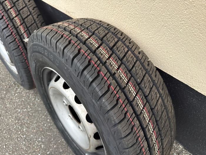 NEW van tyres 225/65 r16c UNIROYAL wheels for Renault Master