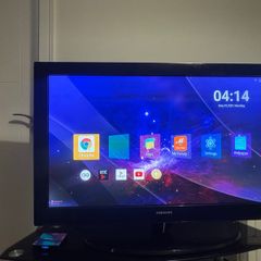 43 inchsamsung  tv   Not smart TV, with android box Runs well. No issues.  Collections only.