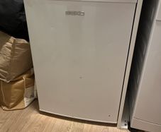 Beko Freezer