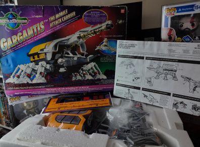 Gargantis ! The Mobile Attack Carrier ! BeetleBorgs ! 1996 ! by BANDAI ! Retro ! Vintage !