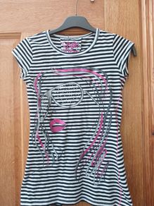 Dunnes Tee age 10-11