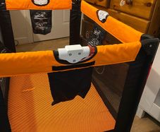 travel cot
