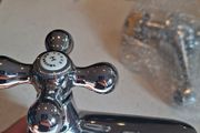 Crosshead set taps
