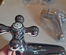 Crosshead set taps