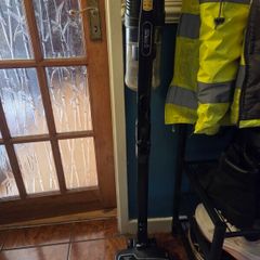 Shark DuoClean cordless vacuum cleaner with attachments