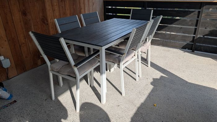 outdoor table