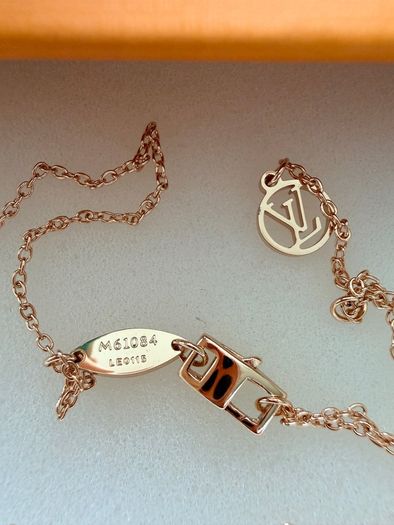 1:1 LV necklace