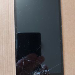 HONOR mobile phone, Model NEM-L21, Damaged screen and pin locked