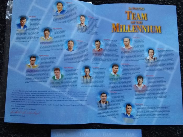 Ireland Mint Stamps : GAA Hurling Team of The Millennium - First Day Cover Sheetlet Collection 2000 - MNH