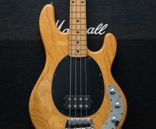Ernie Ball Music Man Stingray 1987/1988 - Natural
