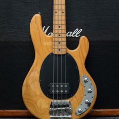 Ernie Ball Music Man Stingray 1987/1988 - Natural