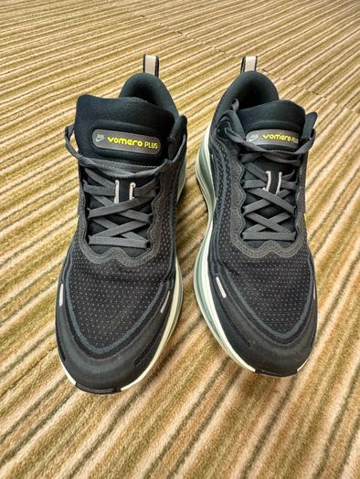Nike vomero plus run