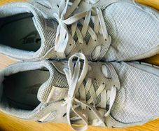 Mens shoes