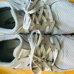 Mens shoes
