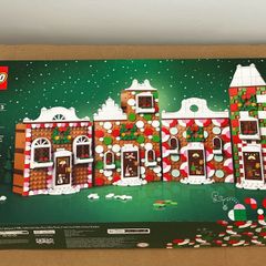 Lego Gingerbread House Advent Calendar 4002023