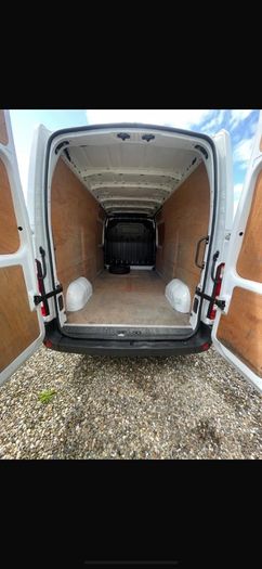 nissan nv400 2020