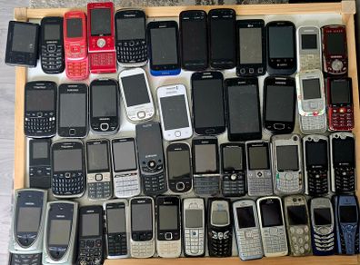 Retro phones