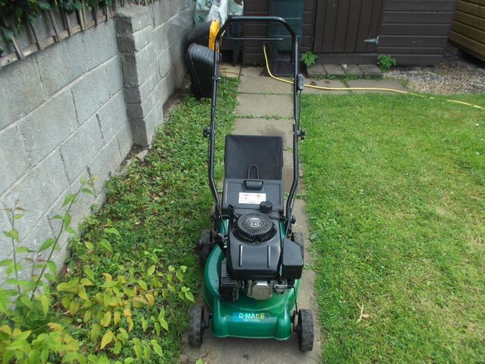 Lawnmower