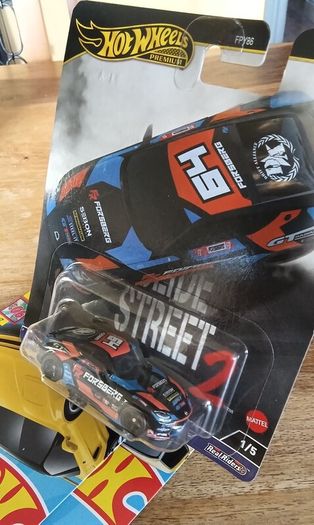 Hot Wheels Premium NISSAN Z New On Card