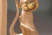 figurine