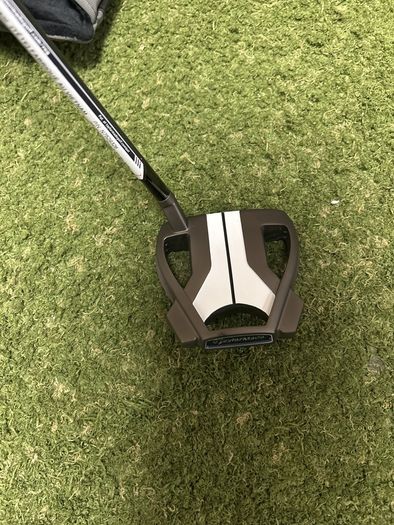 Like new Taylormade Spider putter
