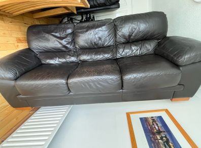 3 seat leather couch to take away