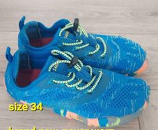 Saguaro children's runners size 34
