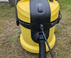 Karcher carpet cleaner