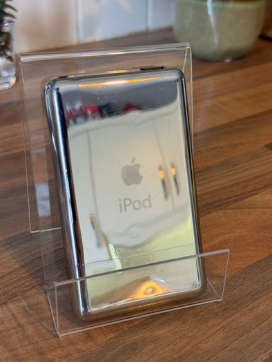 iPod Classic 6th Gen 80GB