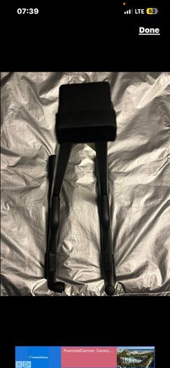 Electric Acoustic classical bass guitar Floor Stand  Universal guitar stand Fits all sizes and makes of acoustic, electric or bass guitar. A sturdy, safe stand for your precious guitar electric guitar parts accessories