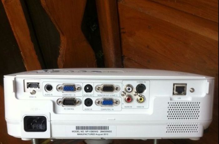 NEC Projector