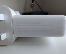 apple charger 140W