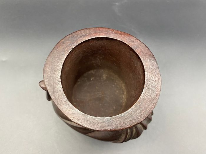 Chinese carved hardwood brush pot, carved with a Chinese Man