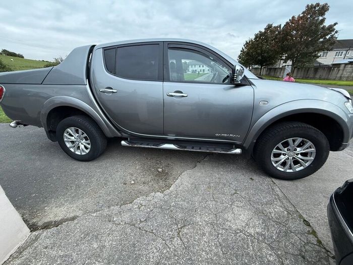 Mitsubishi l200 Barbarian