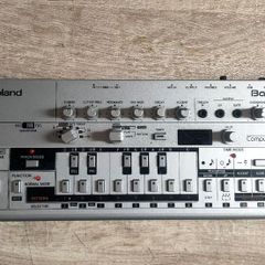 Roland TB-03
