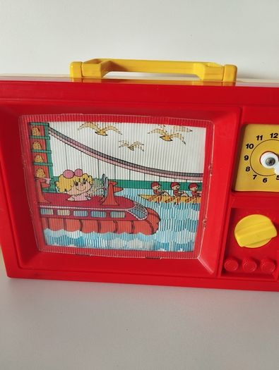Vintage 1979 Blue-Box TV Toy  Working