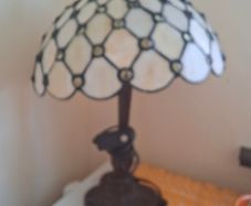 Elegant Creamed Jewelled Tiffany Lamp