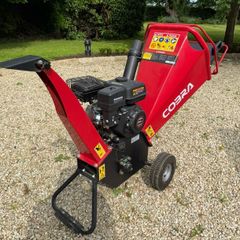 Cobra wood chipper